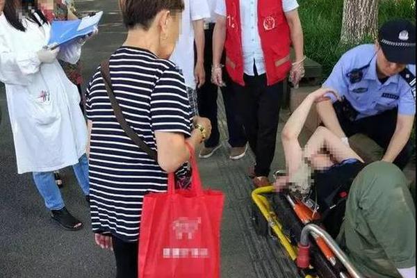中国游客巴厘岛遭性侵：教练在摩托艇培训时就动手动脚