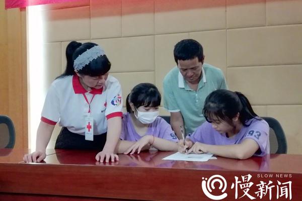 山东部分学生报考211却被民办录取 已起诉郑州大学