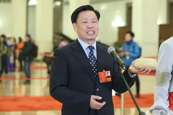 吉林省食品药品监督管理局局长郭洪志职务被免