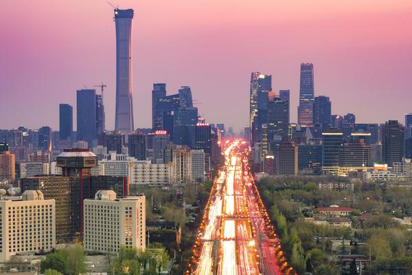 红楼梦里的贾府，到底是在南京还是北京？