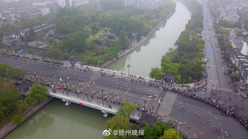 扬州瘦马：桥边的凄惨群体