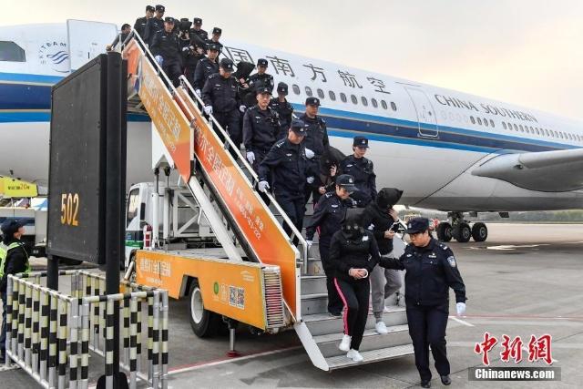 泰机场说“你好”以努力迎回中国游客 会奏效么？